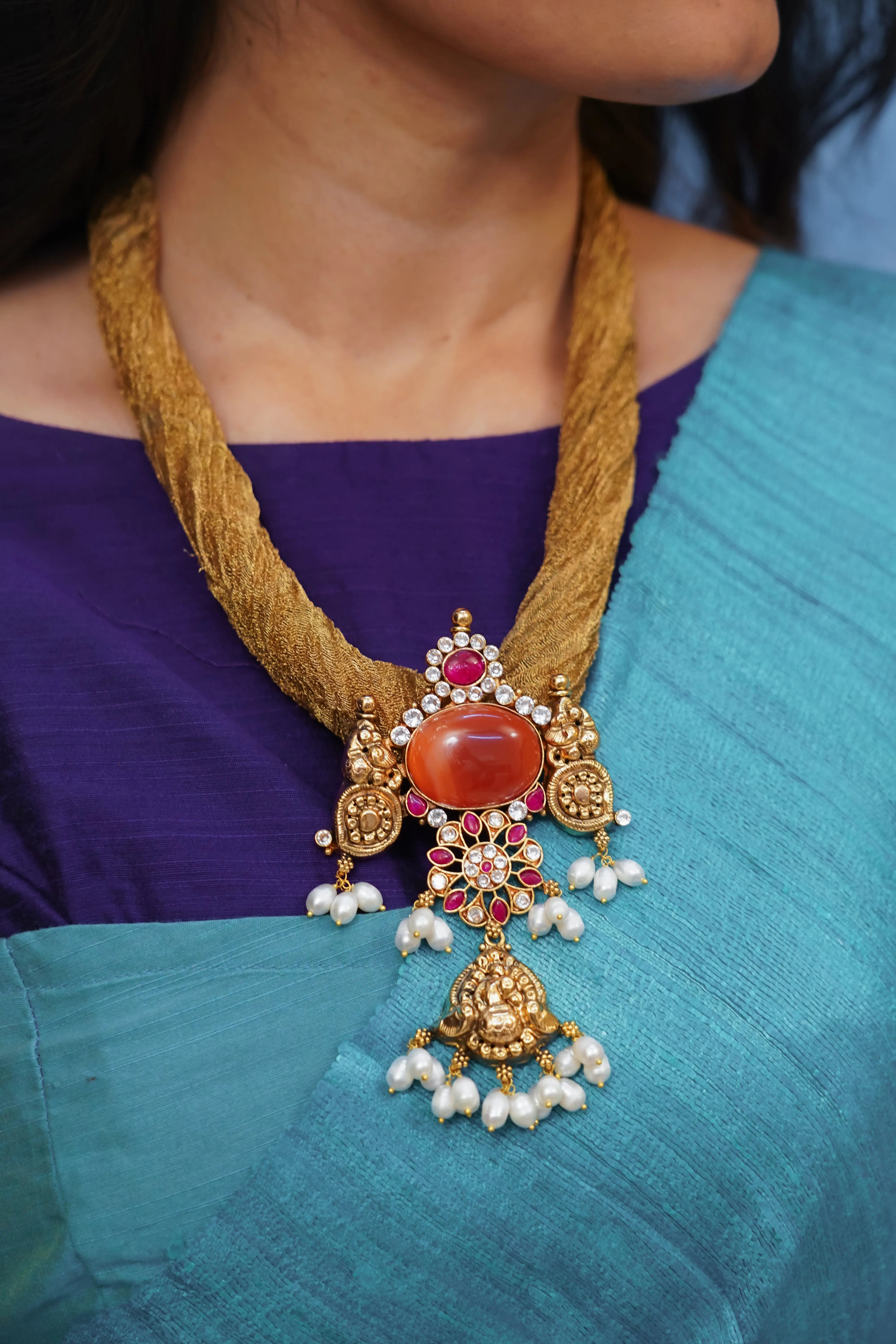 GOMATHI  PENDANT - Queens Jewel Emporium