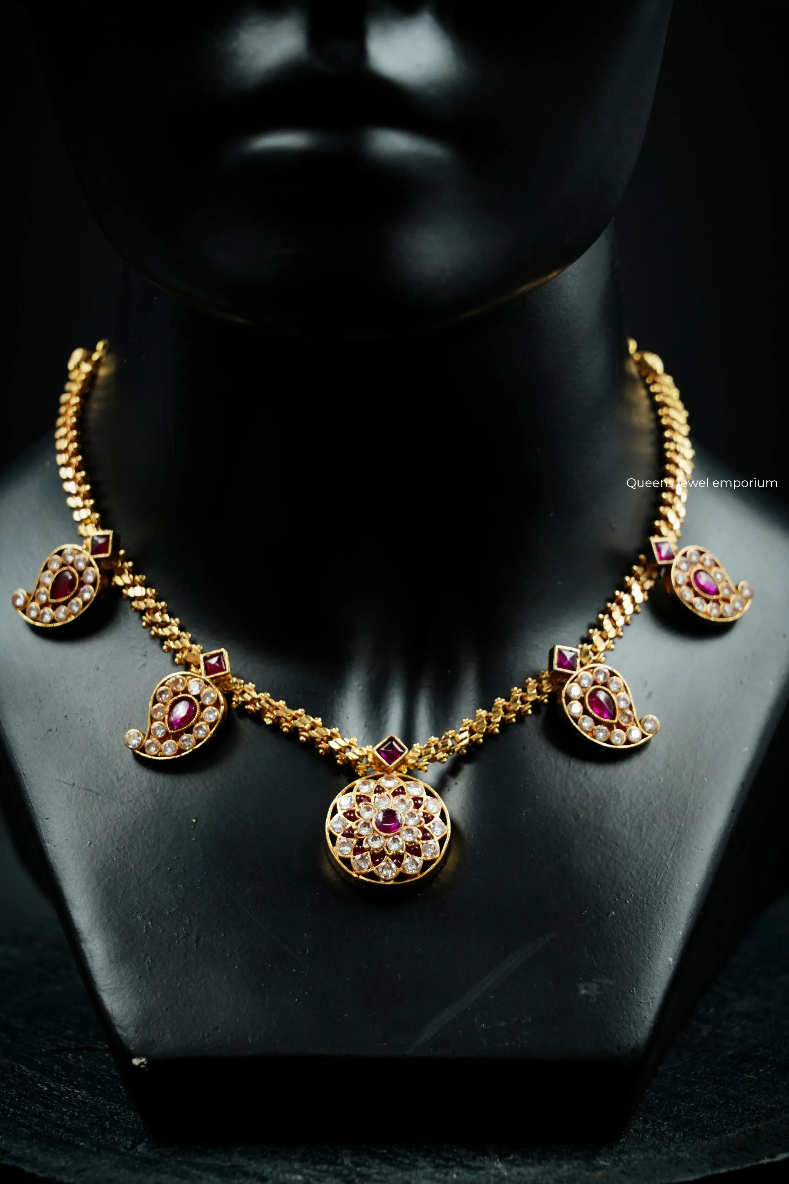 HAMSA PRIYA - MANGO NECKLACE WITH STUDS - Queens Jewel Emporium