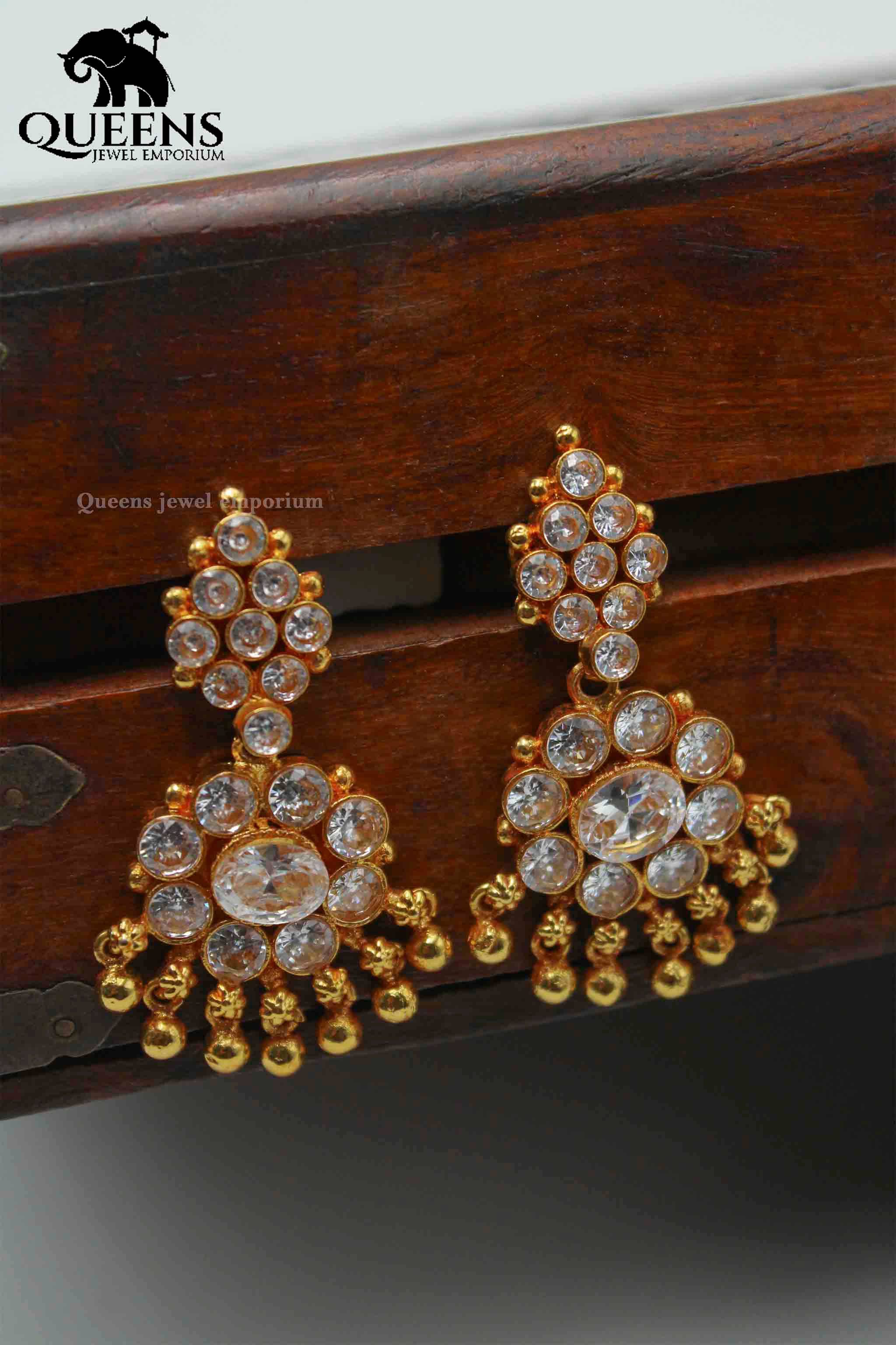 HEERA LOOK - Queens Jewel Emporium