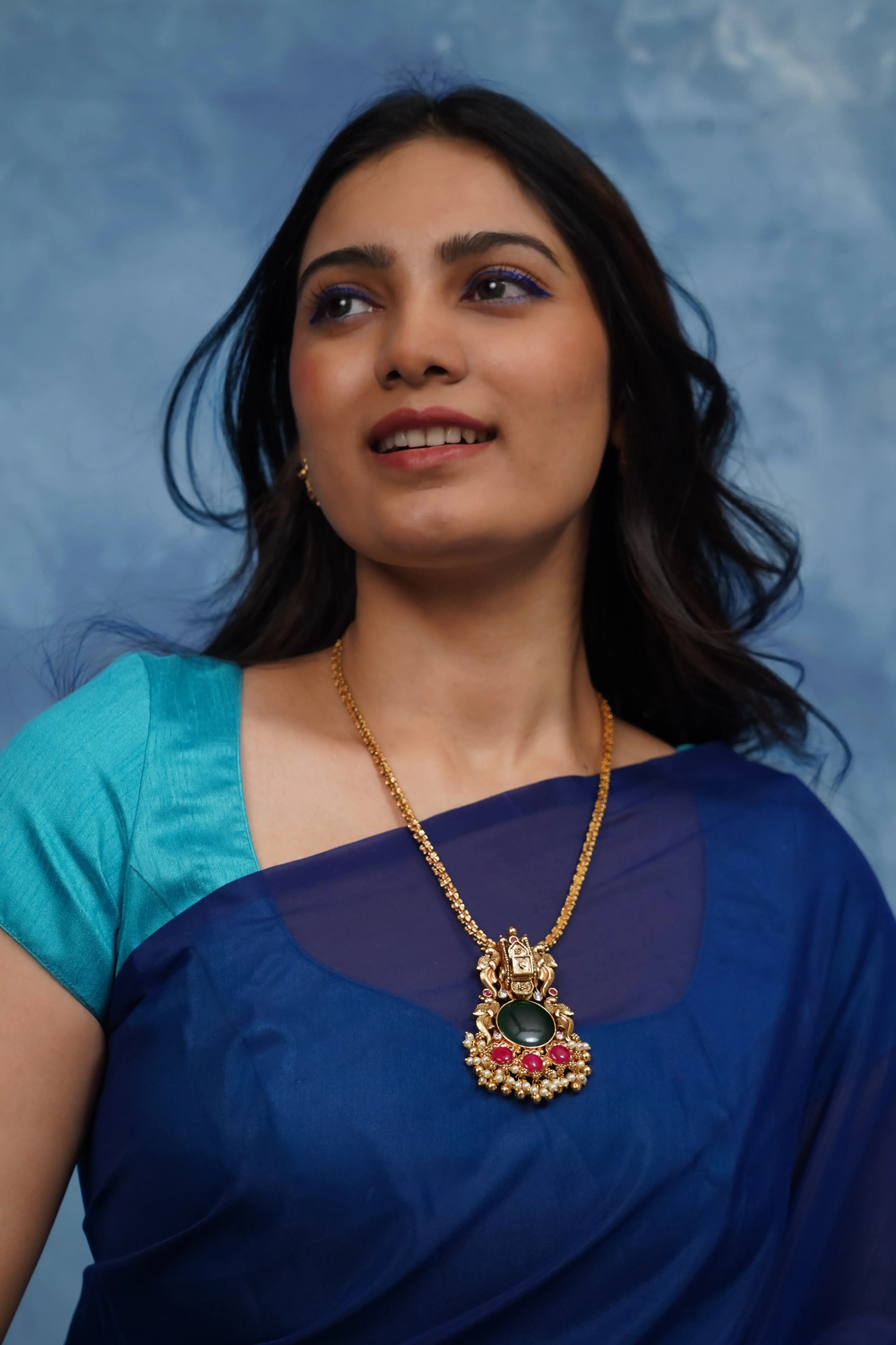 Harini Pendant Queens_collections_add