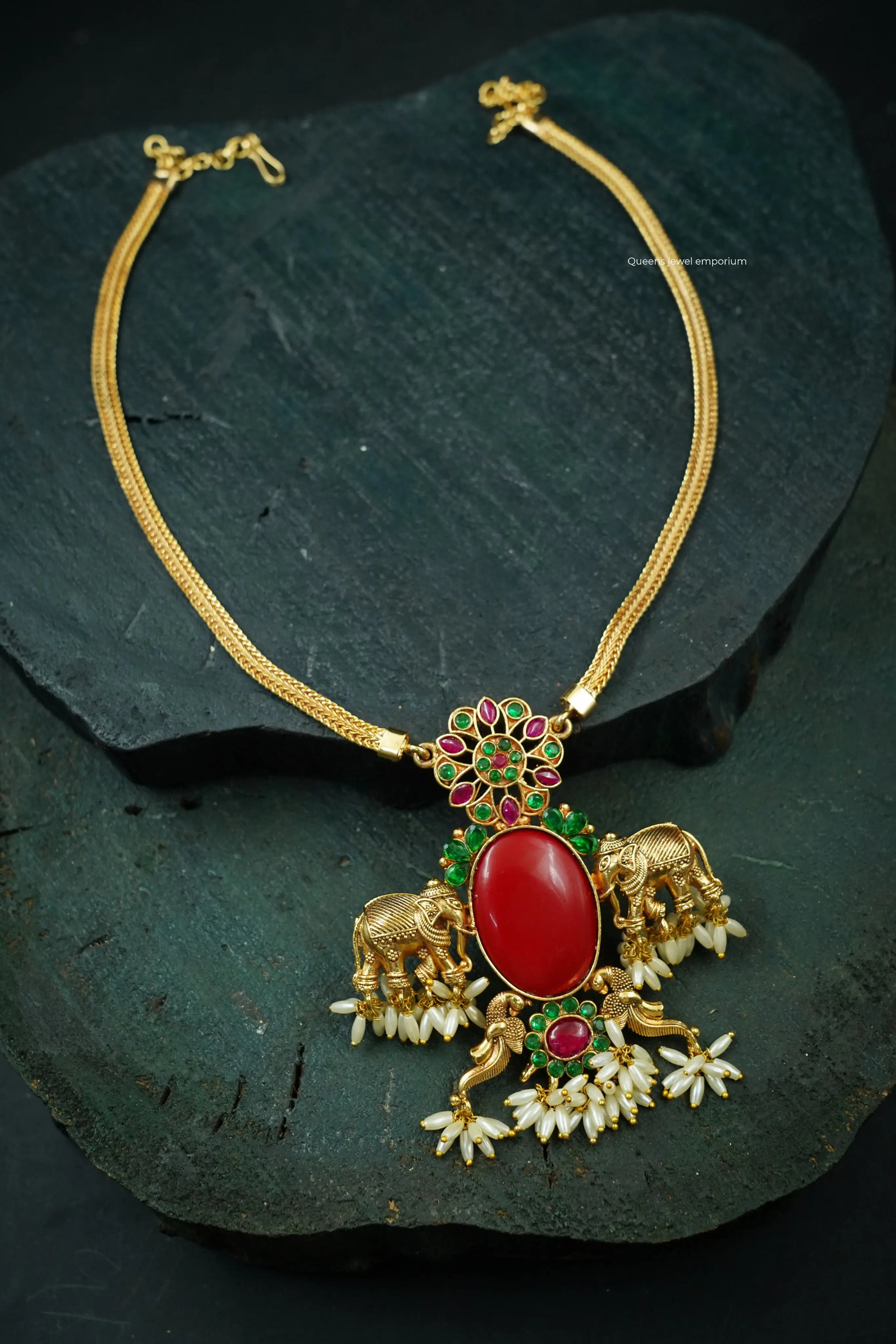 Haripriya Mid Chain Queens_collections_add
