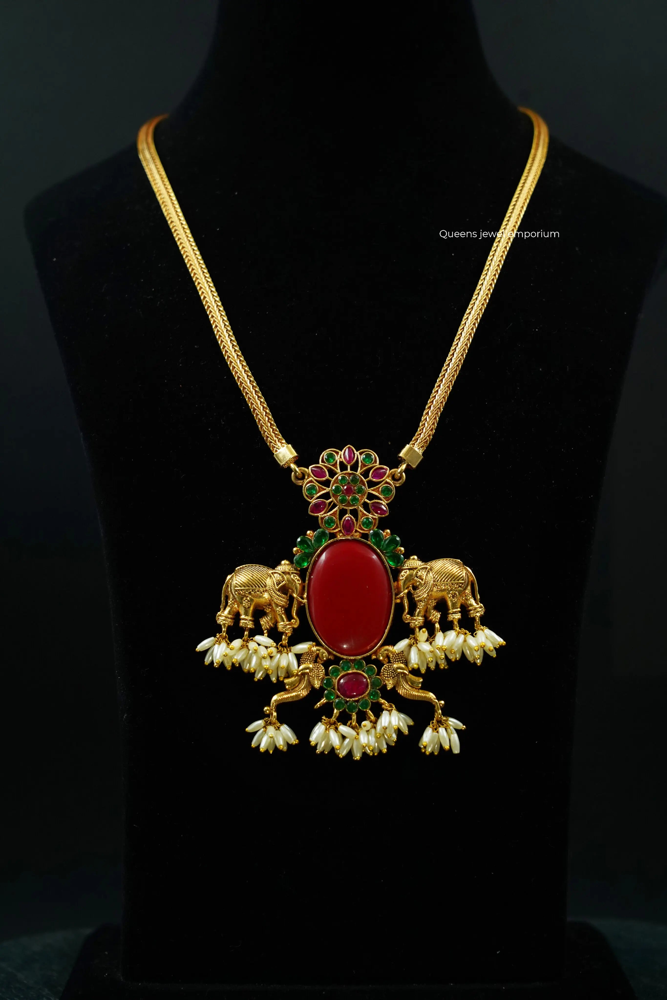 Haripriya Mid Chain Queens_collections_add