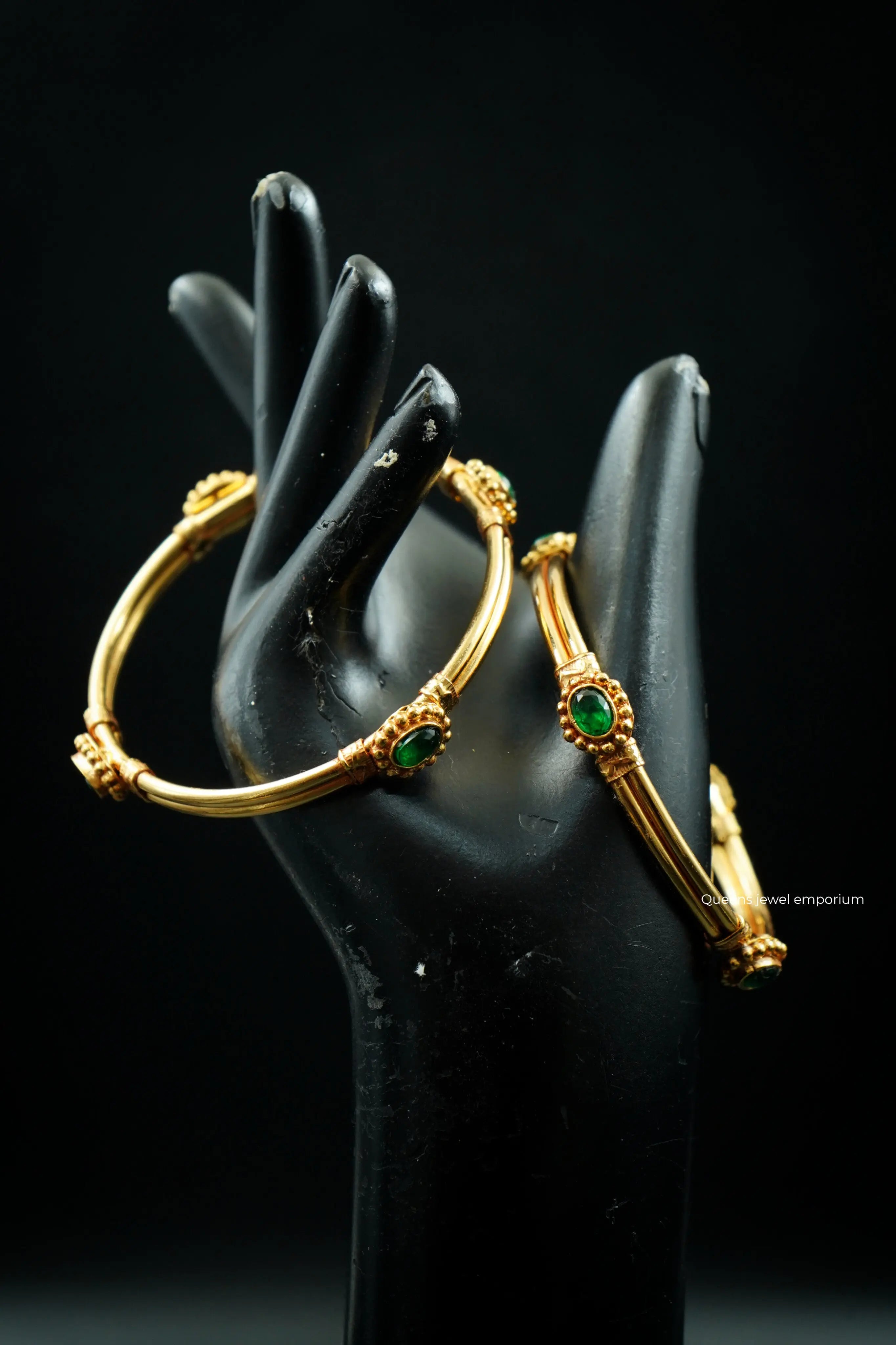 ILAMATHI BANGLES - GREEN - Queens Jewel Emporium