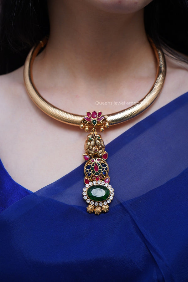 SAMYUKTHA NECKLACE
