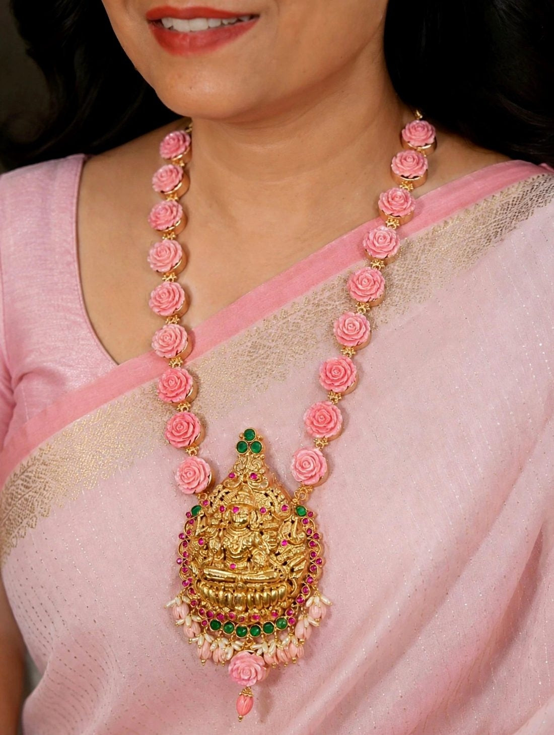 Roja malar Lakshmi Haram
