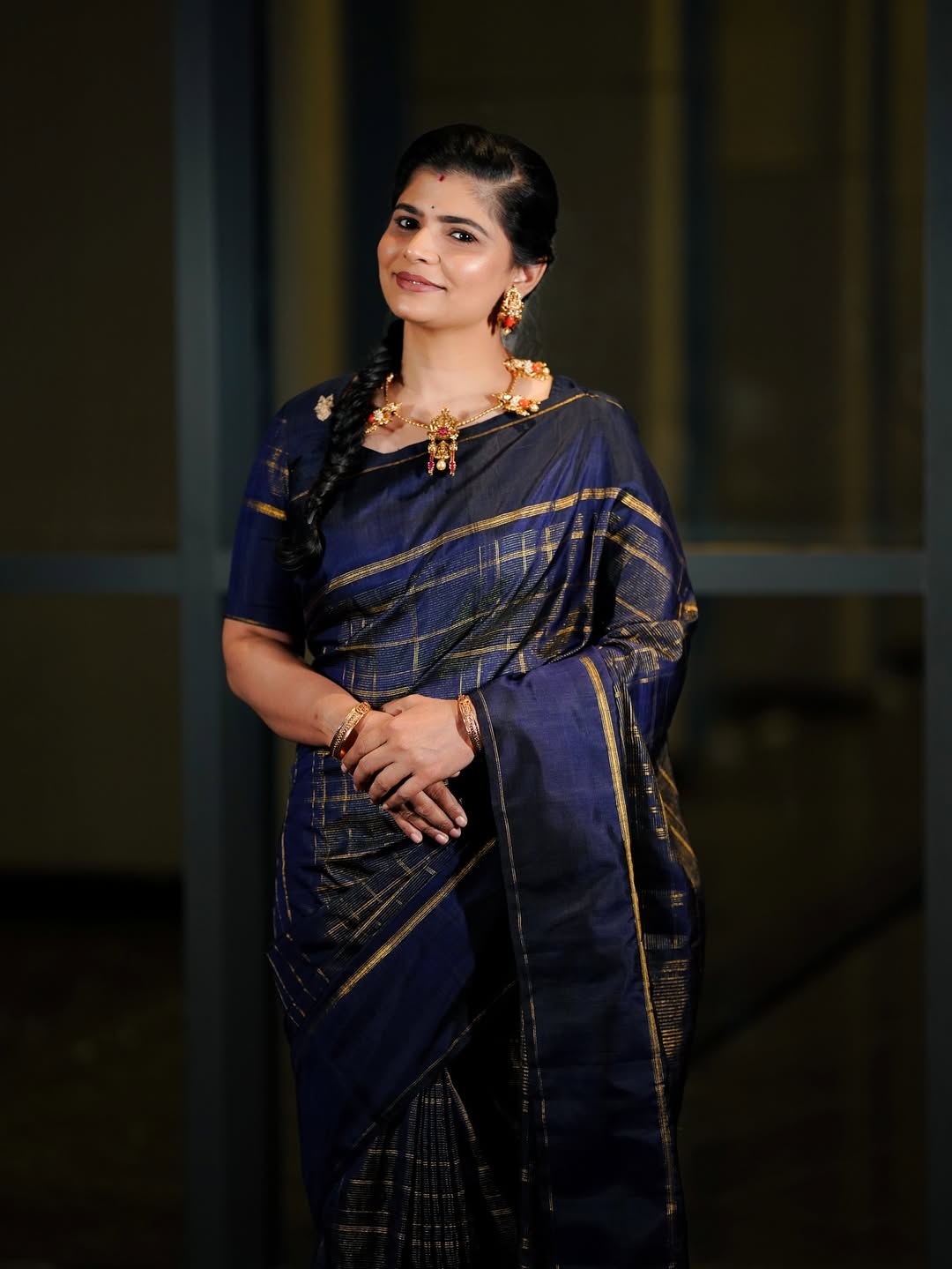 Chinmayi Deep navy blue Vairaoosi pure Kanjeevaram silk QUEENS ALMIRAH