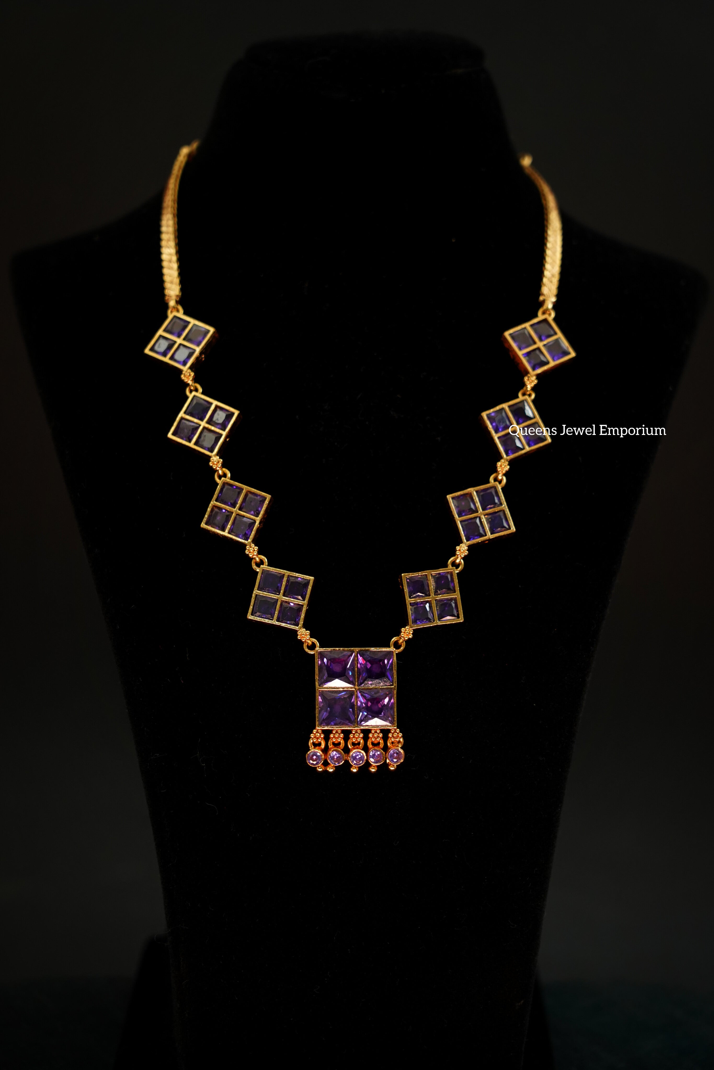 Madhuram Thean koodu Necklace - Violet