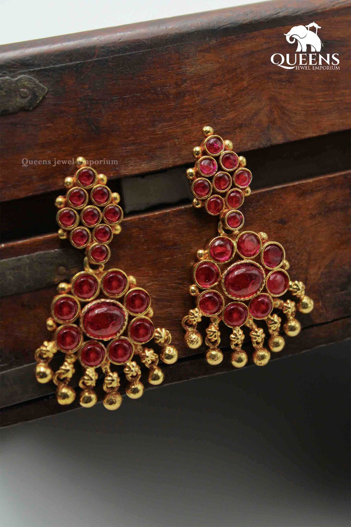 PADHAKAM EARRINGS - Queens Jewel Emporium