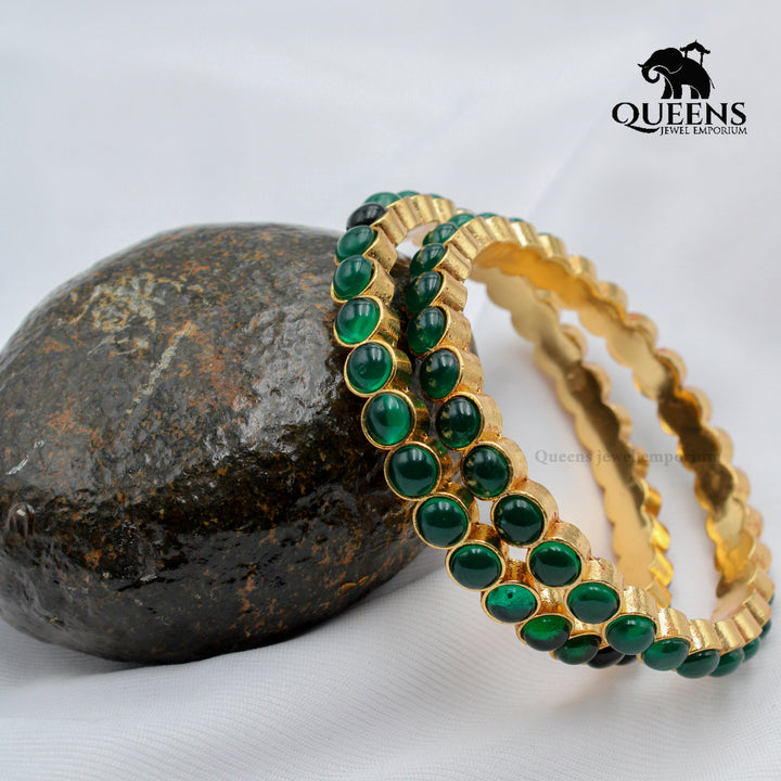 POONGOTHAI LOOK - Queens Jewel Emporium