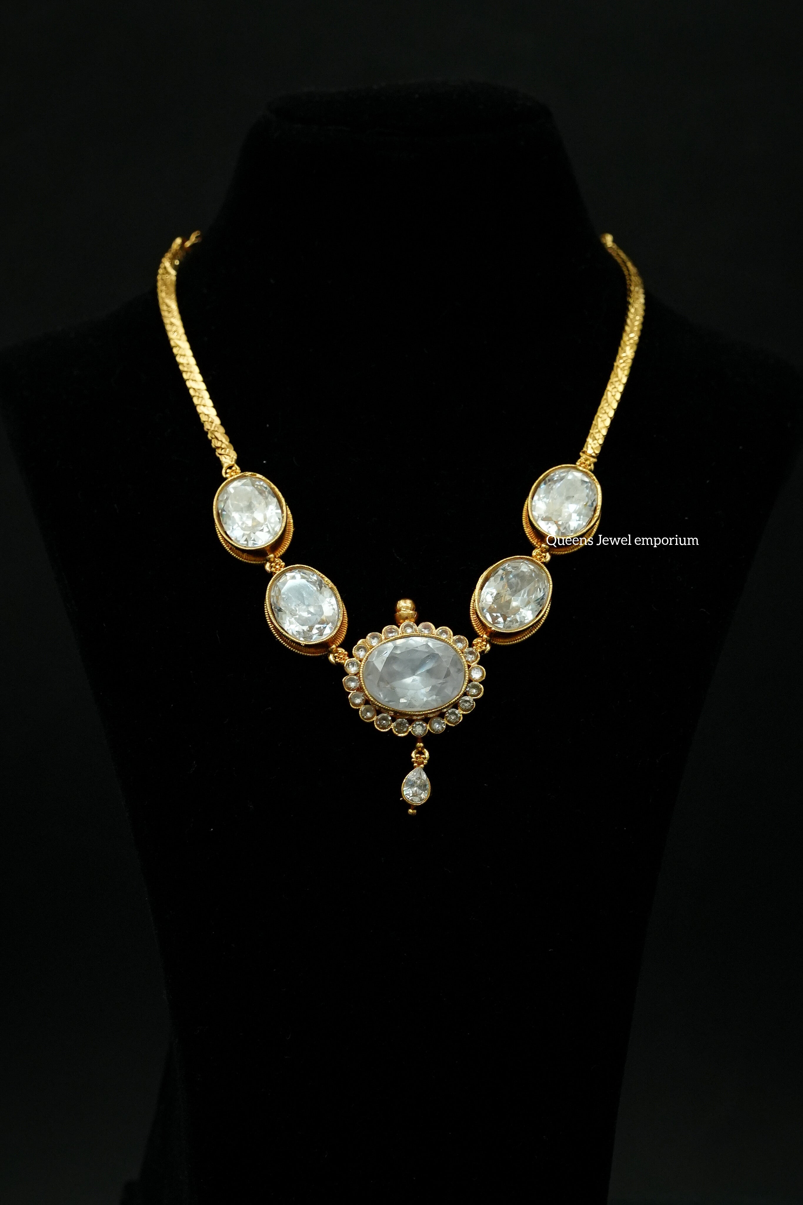 Chamundi Devi Necklace - White