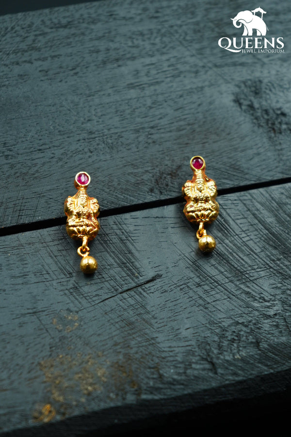 AARUDHRA SIMPLE EARRINGS - Queens Jewel Emporium