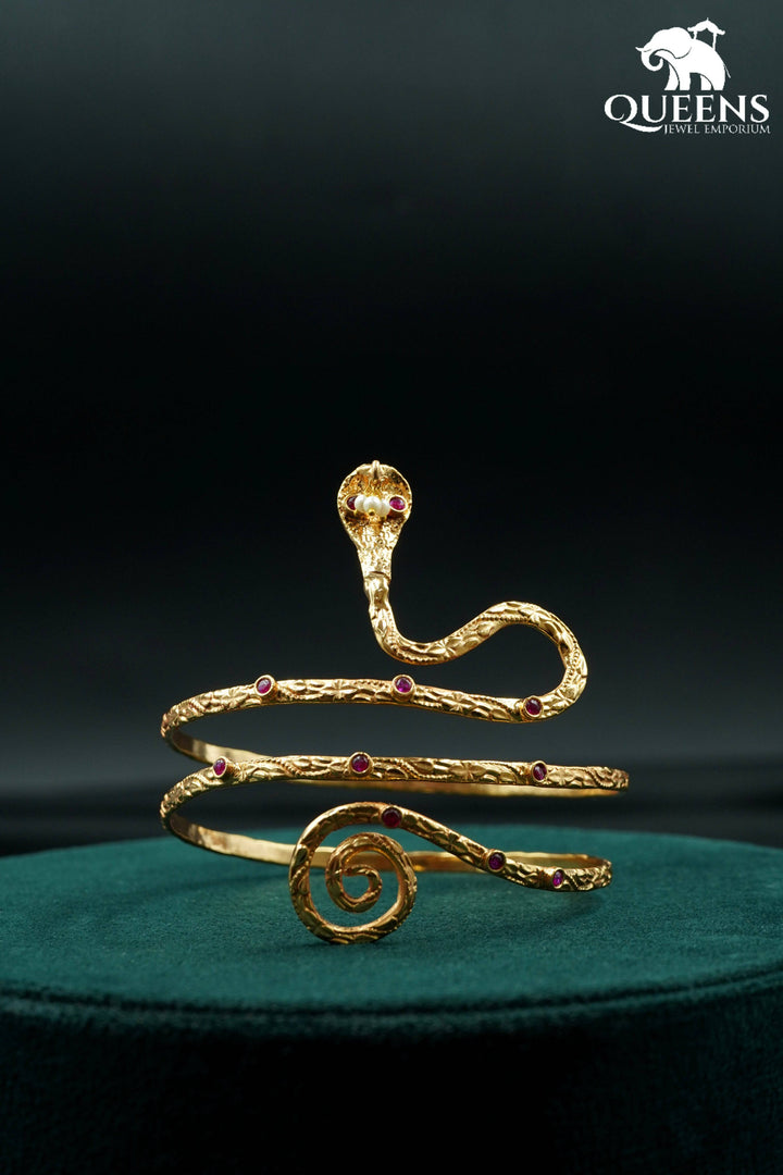 NAGINI SUTHU VANKI - Queens Jewel Emporium