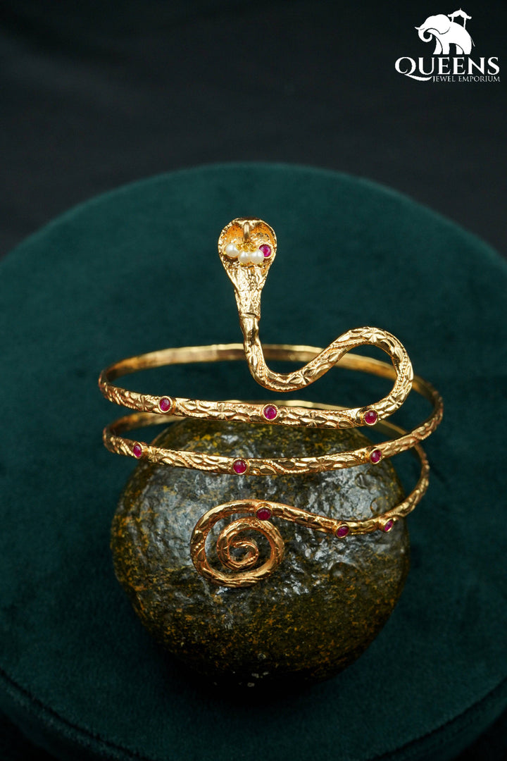 NAGINI SUTHU VANKI - Queens Jewel Emporium