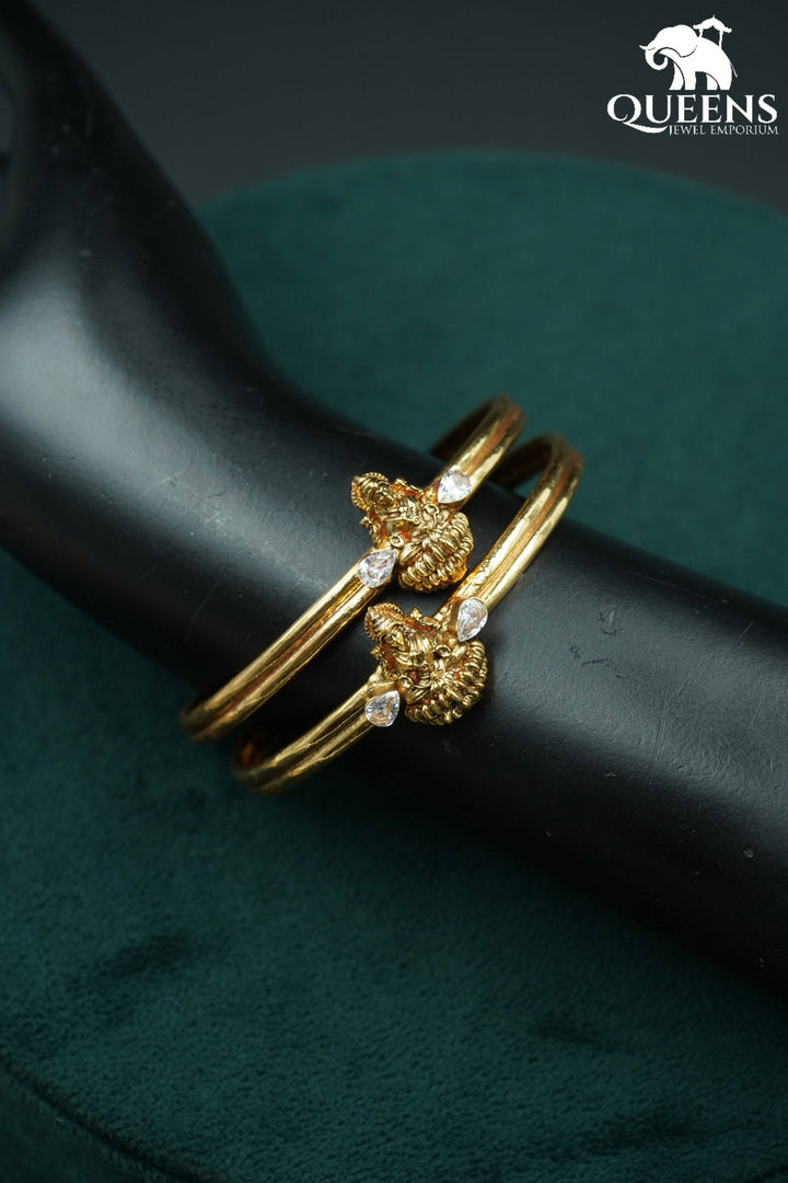 LAKSHMI KAPPU BANGLE - Queens Jewel Emporium