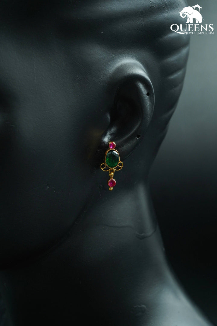 KAYAL SIMPLE STUD - GREEN - Queens Jewel Emporium