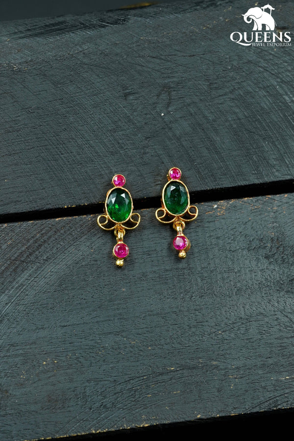 KAYAL SIMPLE STUD - GREEN - Queens Jewel Emporium