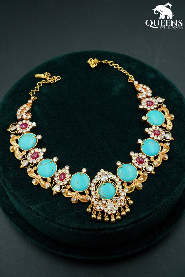 YAAZHINI KEMP NECKLACE