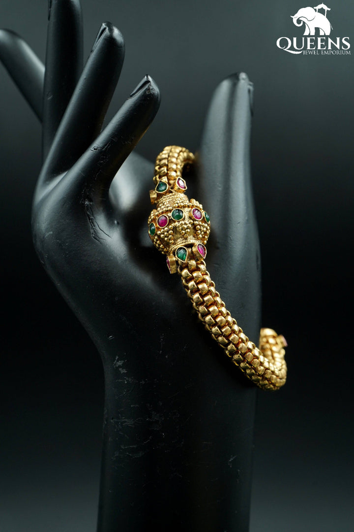 ATCHAYA KADA - Queens Jewel Emporium