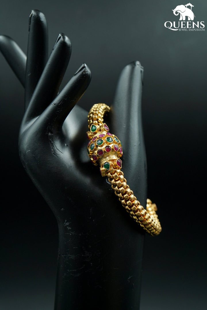 AARUDHARA KADA - Queens Jewel Emporium