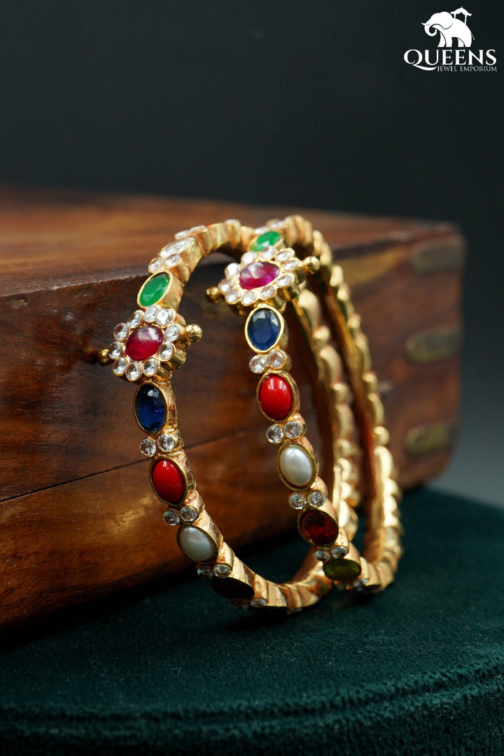 HIRANYA KAPPU BANGLES - Queens Jewel Emporium