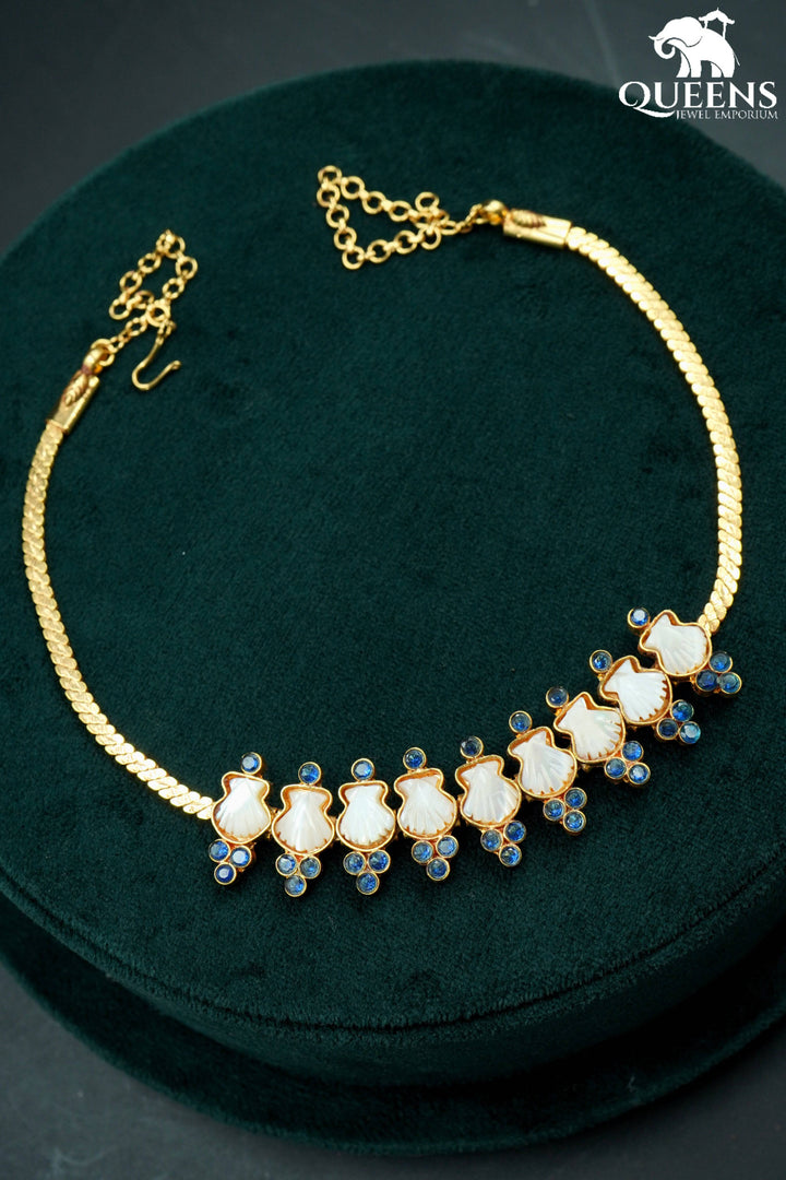 VIHANA NECKLACE - Queens Jewel Emporium