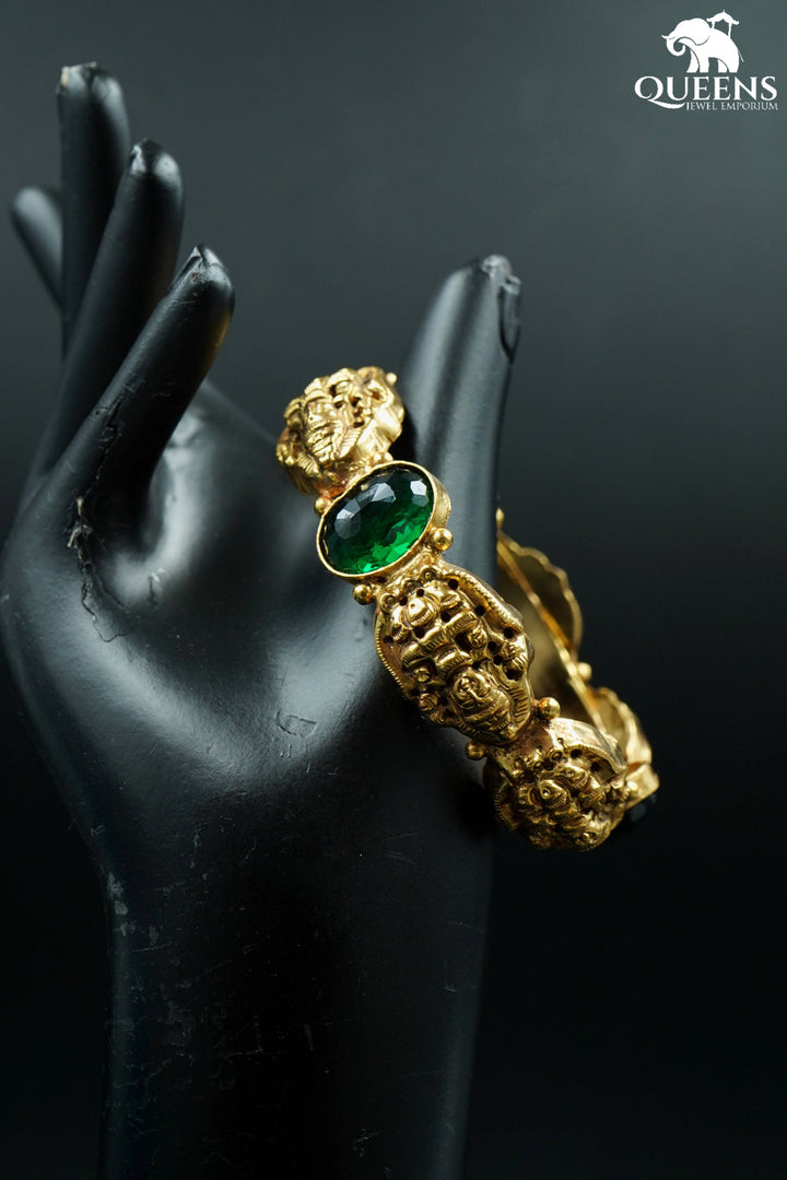 SAKSHI NAGAS BANGLES - Queens Jewel Emporium