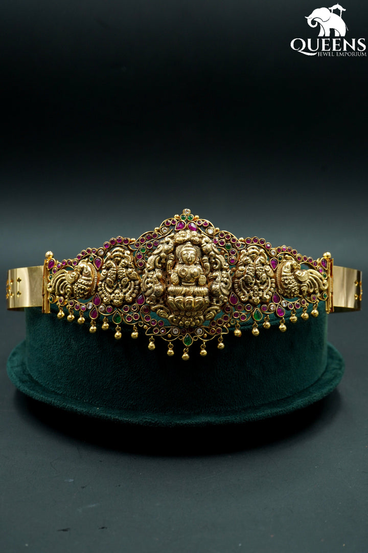 THIRUMAGAL LOOK - Queens Jewel Emporium