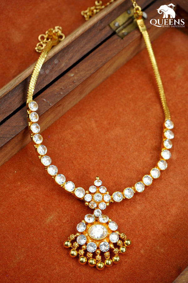 ATHIROOPA ADIGAI - Queens Jewel Emporium