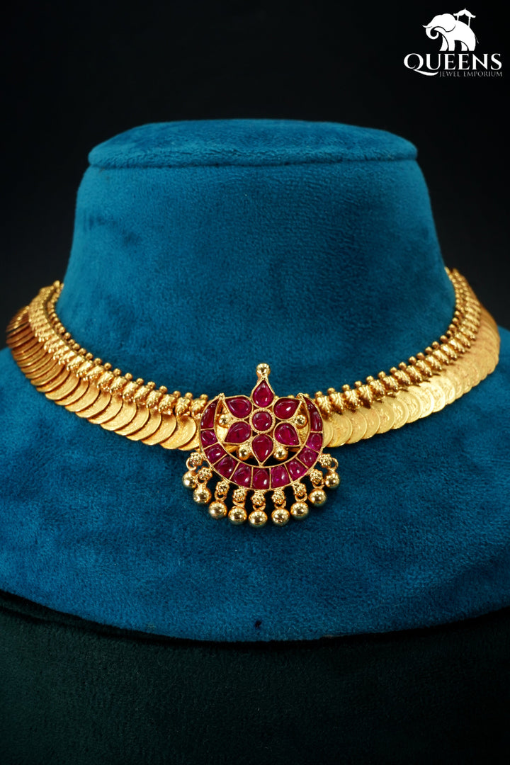 DHANUSHAM KASU NECKLACE - Queens Jewel Emporium