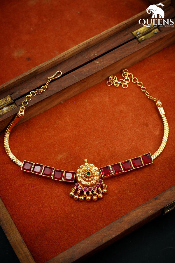 AADHAVI CHOKER - RED - Queens Jewel Emporium