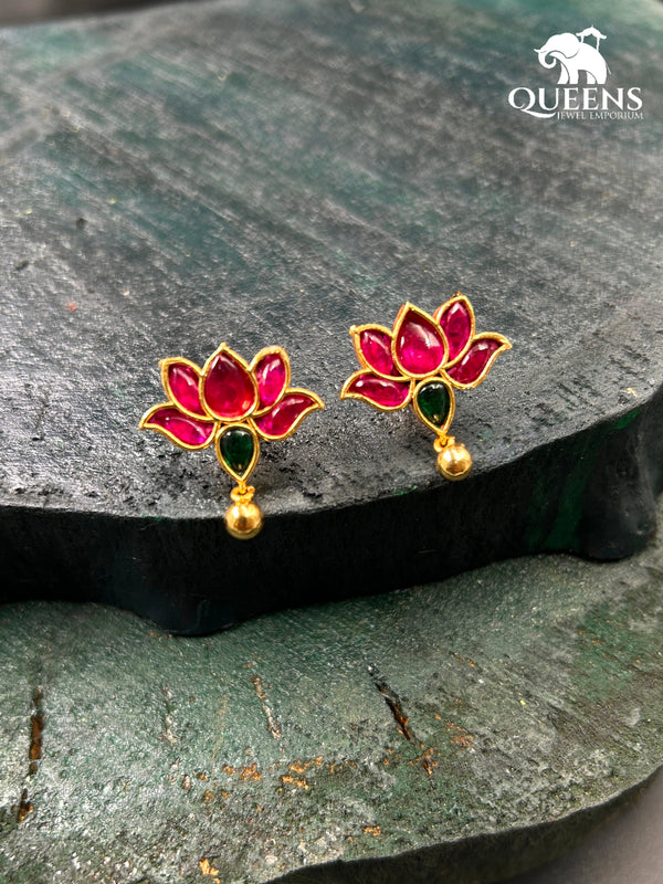KAMALAM STUDS - Queens Jewel Emporium