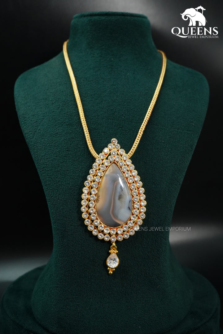 NIHANA ZIRCON PENDANT - Queens Jewel Emporium