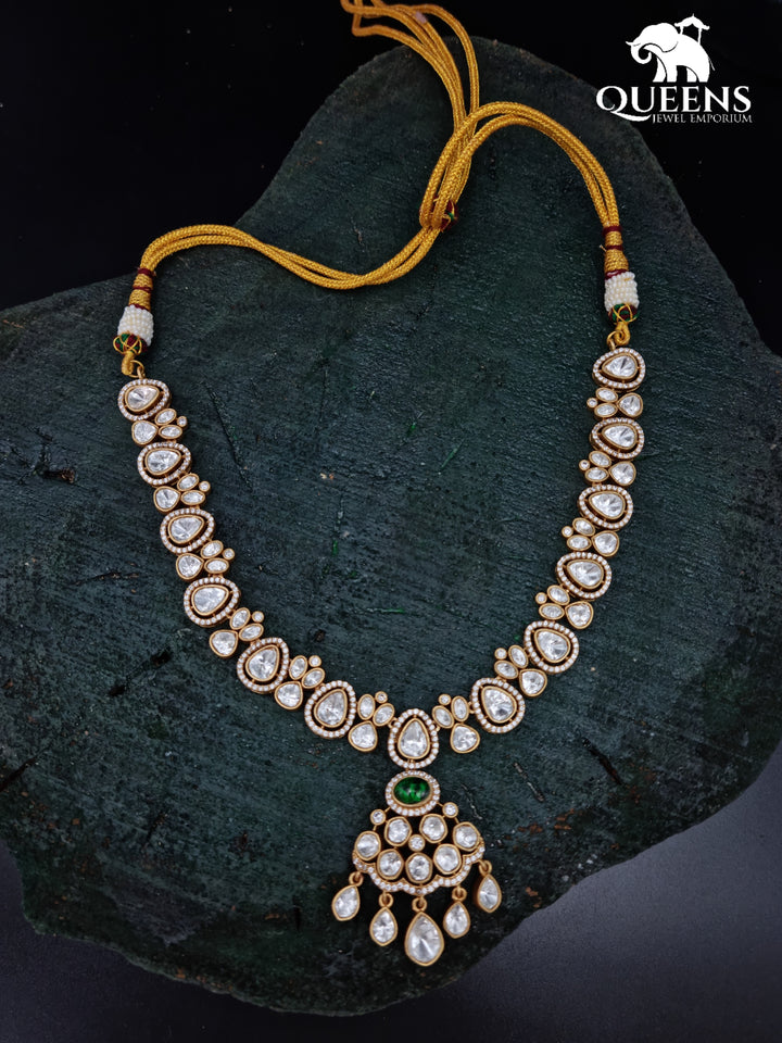 SAISHA KUNDAN NECKLACE - Queens Jewel Emporium