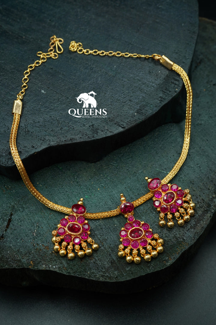 MOONU PATHAKAM ADIGAI - Queens Jewel Emporium