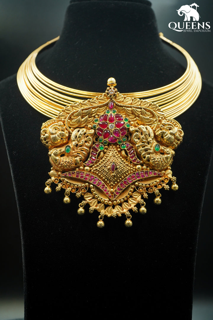 ROOPALATHA PENDANT - Queens Jewel Emporium