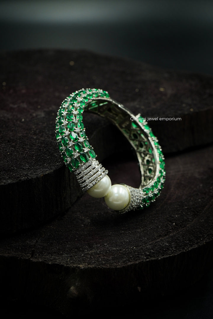 PREETHIKA KADA BANGLES - Queens Jewel Emporium