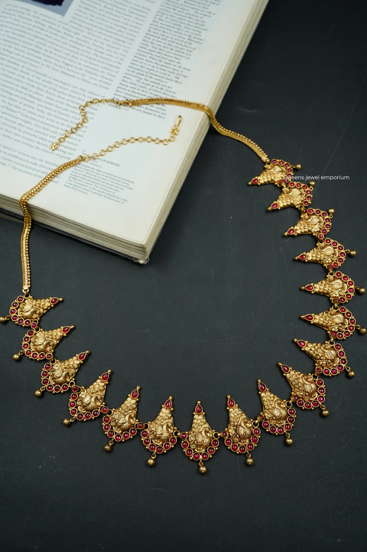 KEERTHY SURESH FAMLY LOOK - Queens Jewel Emporium