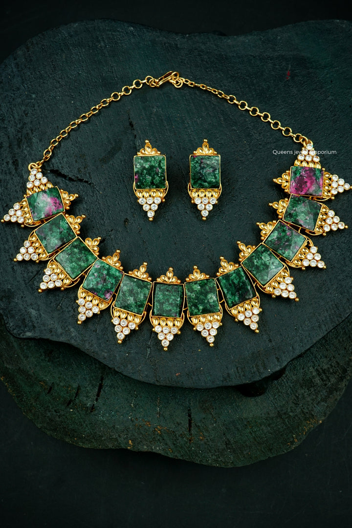 DHANVIKA NECKLACE - Queens Jewel Emporium