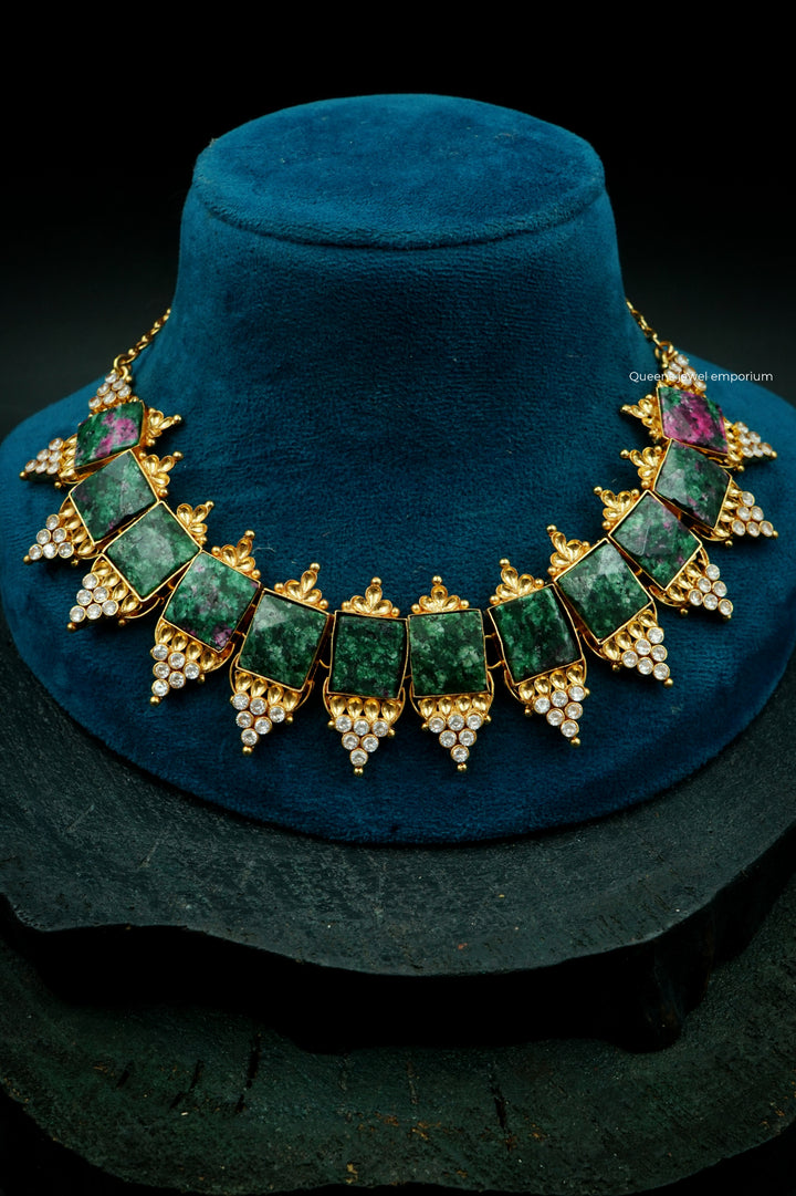 DHANVIKA NECKLACE - Queens Jewel Emporium