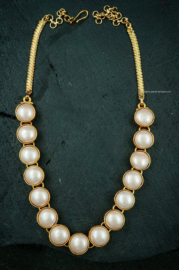 GOWSI NECKLACE - Queens Jewel Emporium