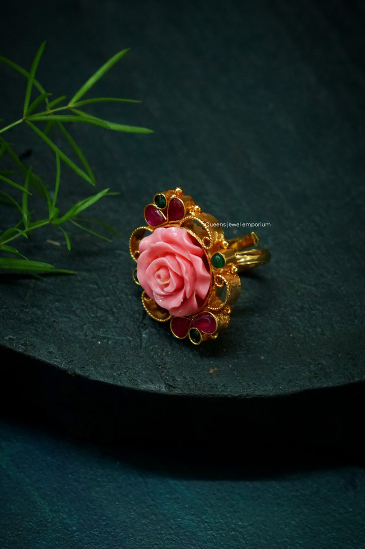 ILANJI - ROSE FINGER RING - Queens Jewel Emporium