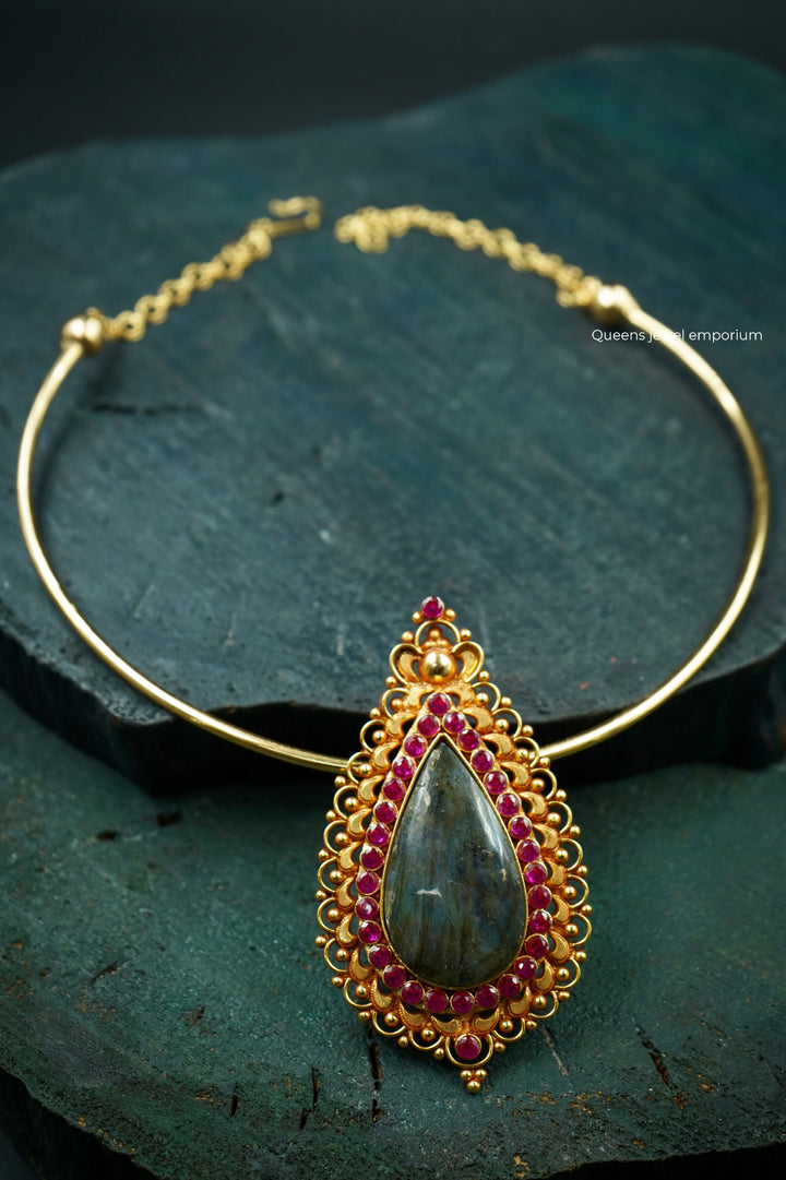 HARSHA PENDANT - Queens Jewel Emporium