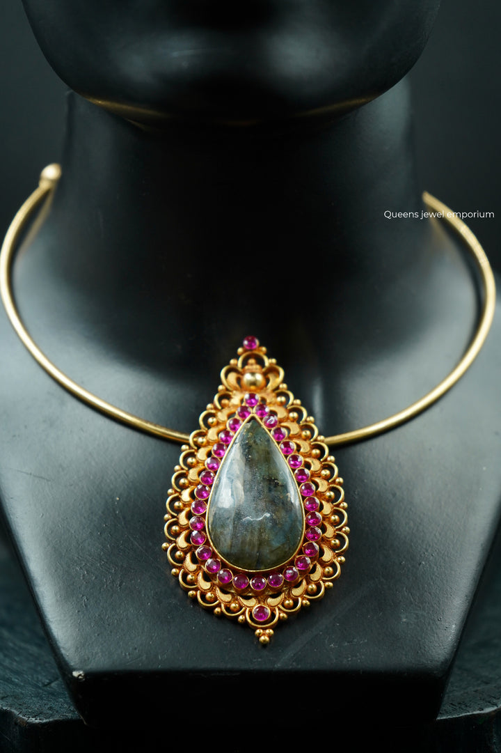 HARSHA PENDANT - Queens Jewel Emporium