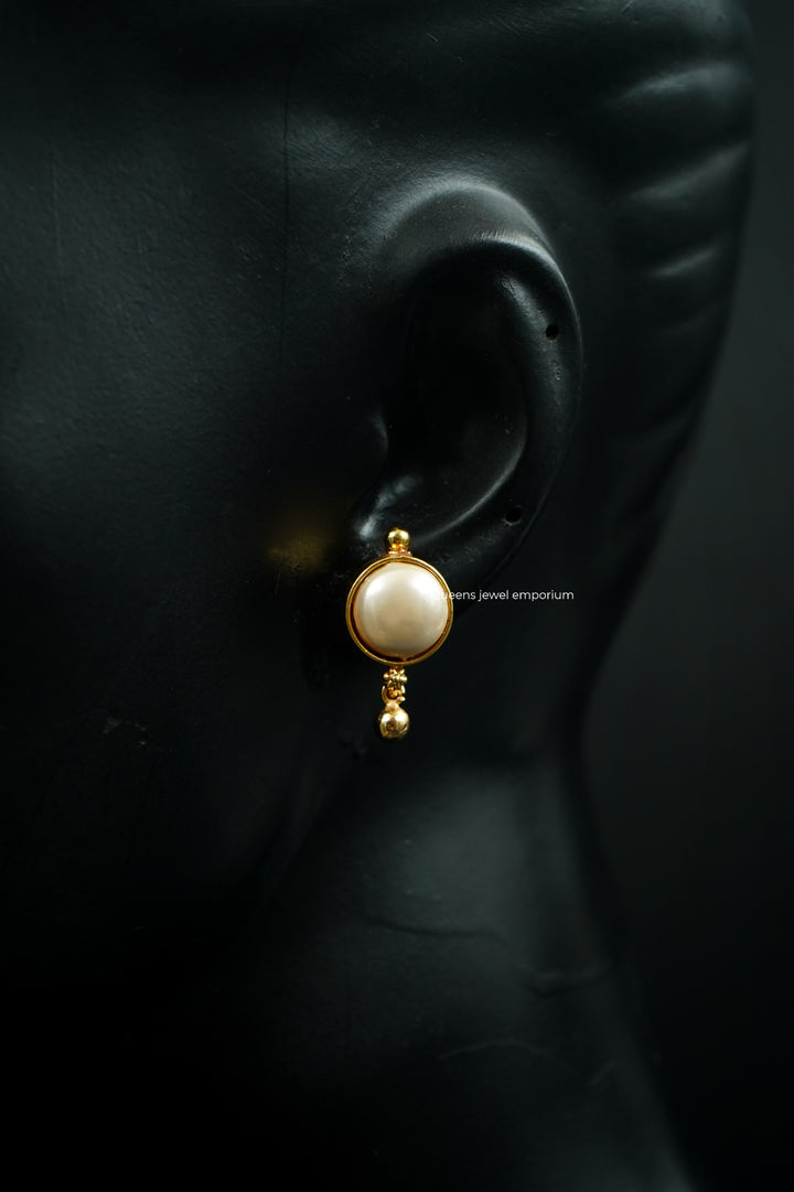 YATRA STUD - Queens Jewel Emporium