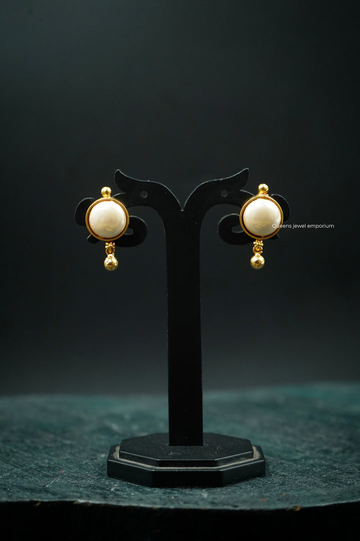 YATRA STUD - Queens Jewel Emporium