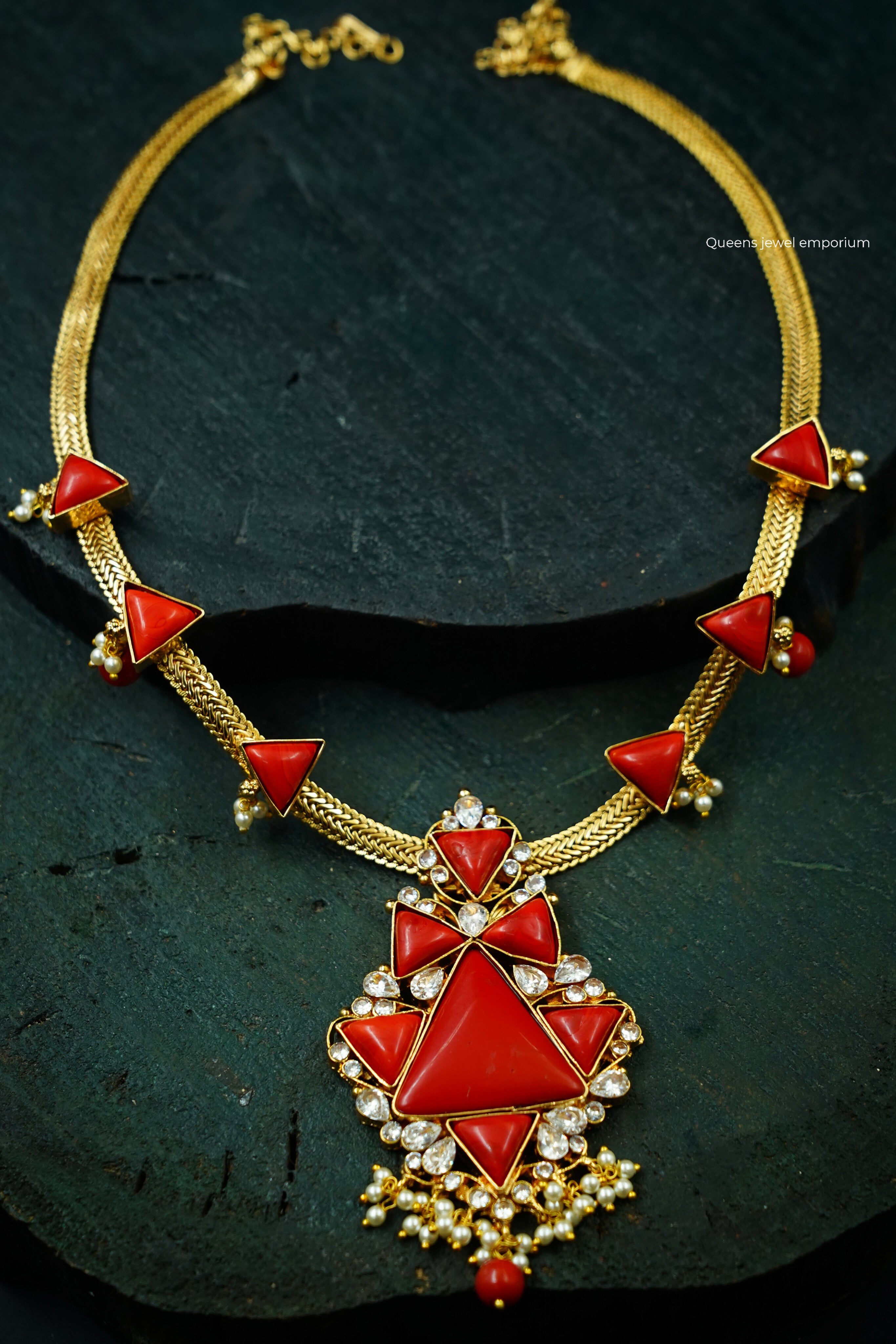 Kumkuma Varna Necklace