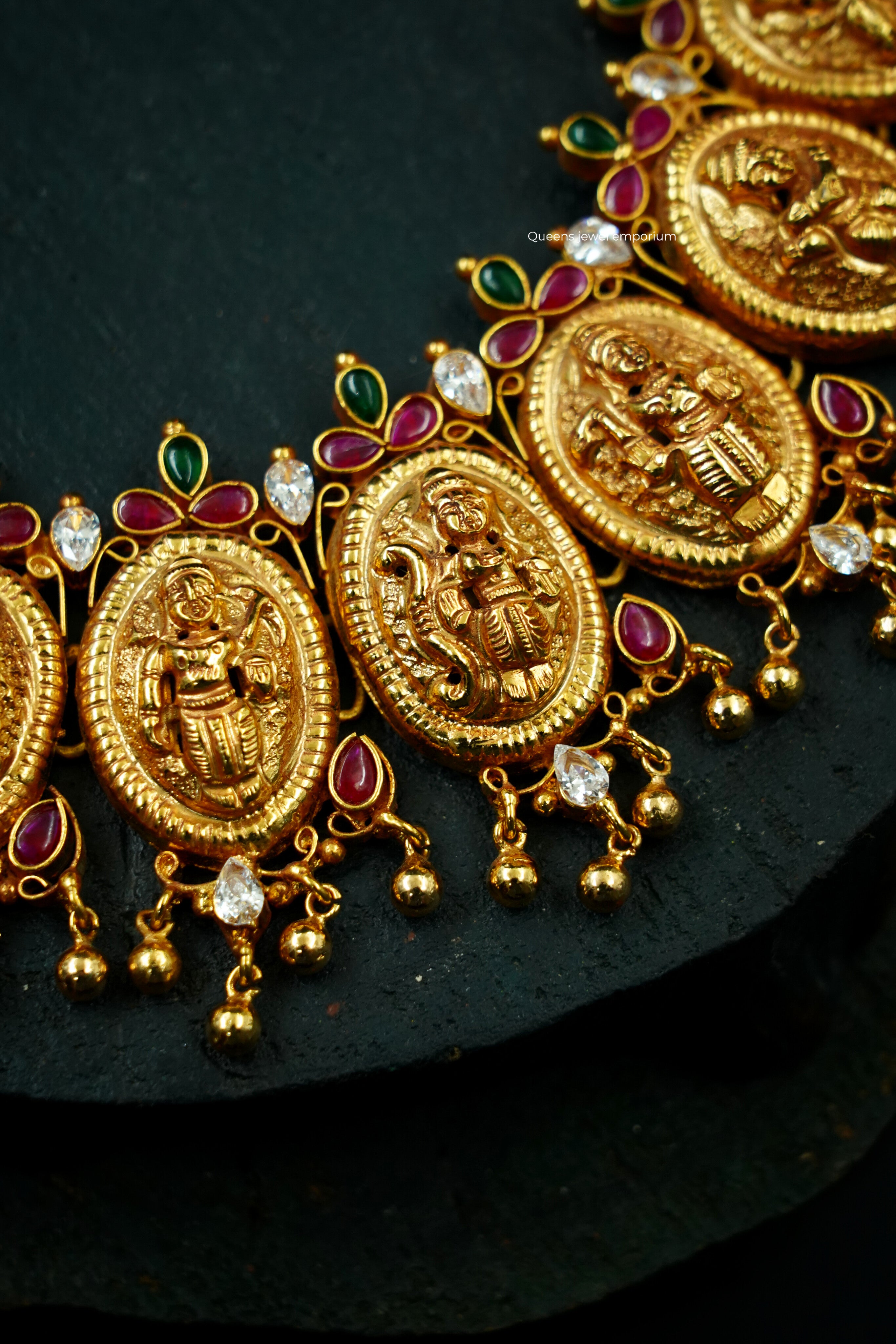 Dasavatharam necklace