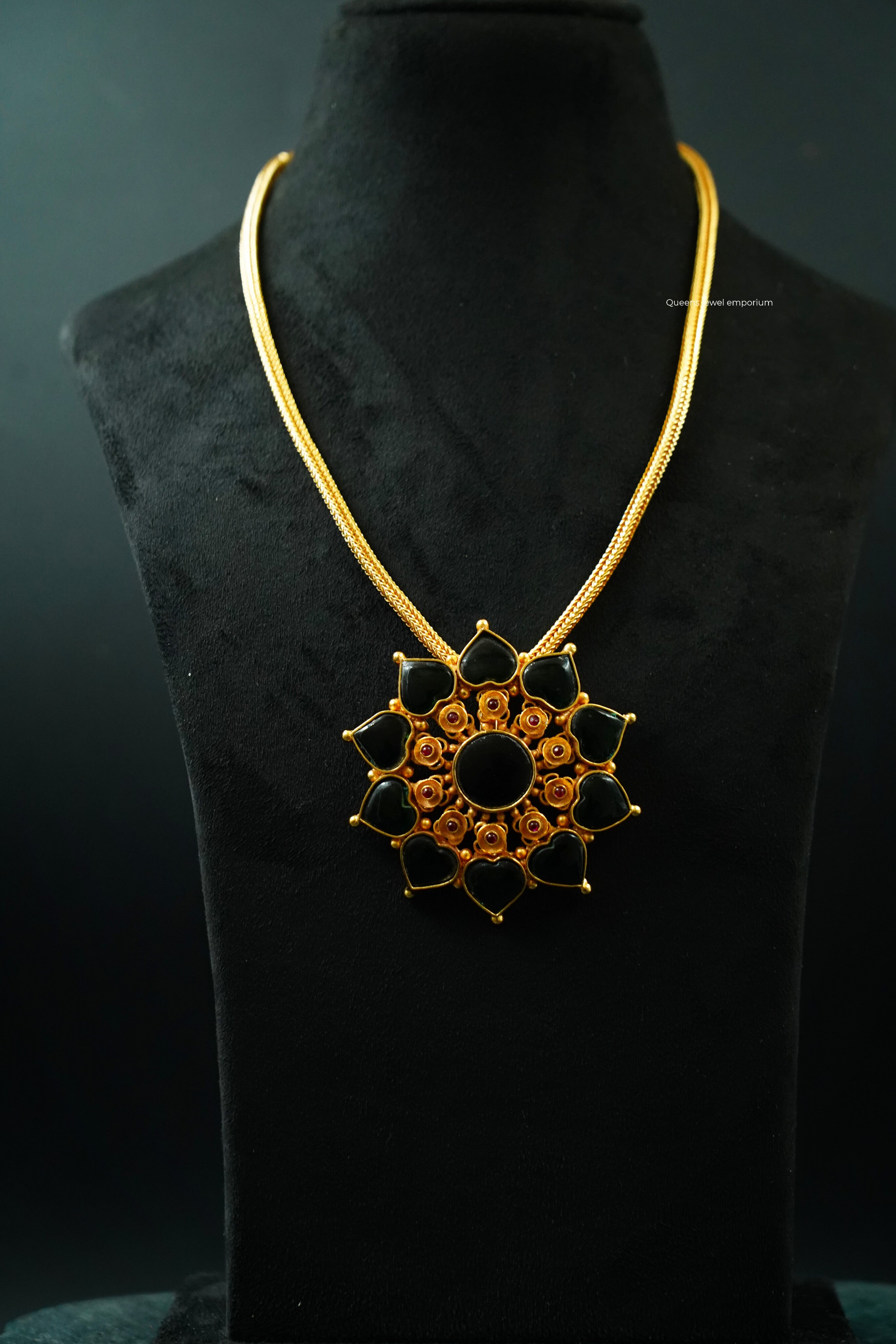 Padmashri Pendant