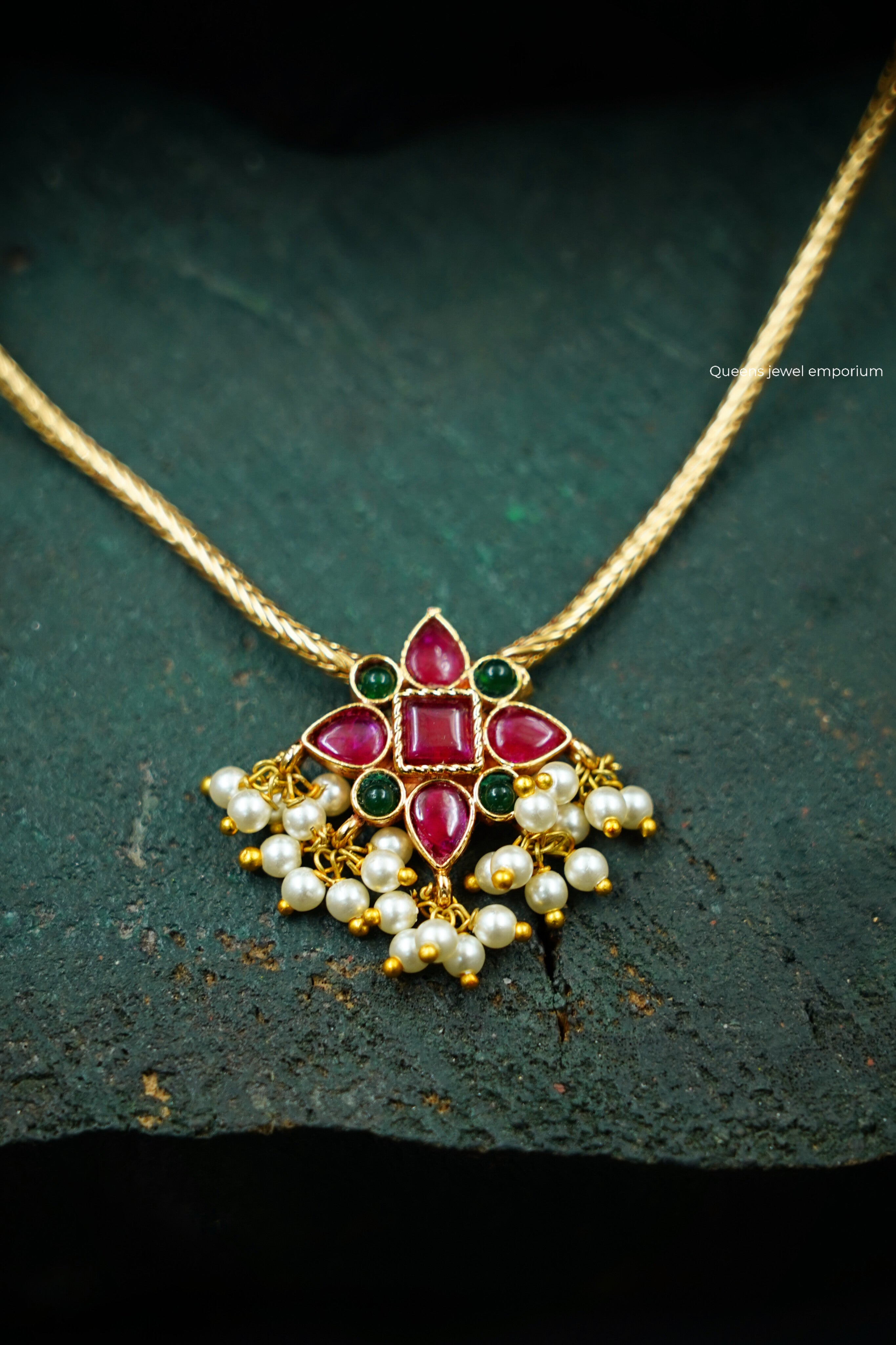 Laksha Necklace
