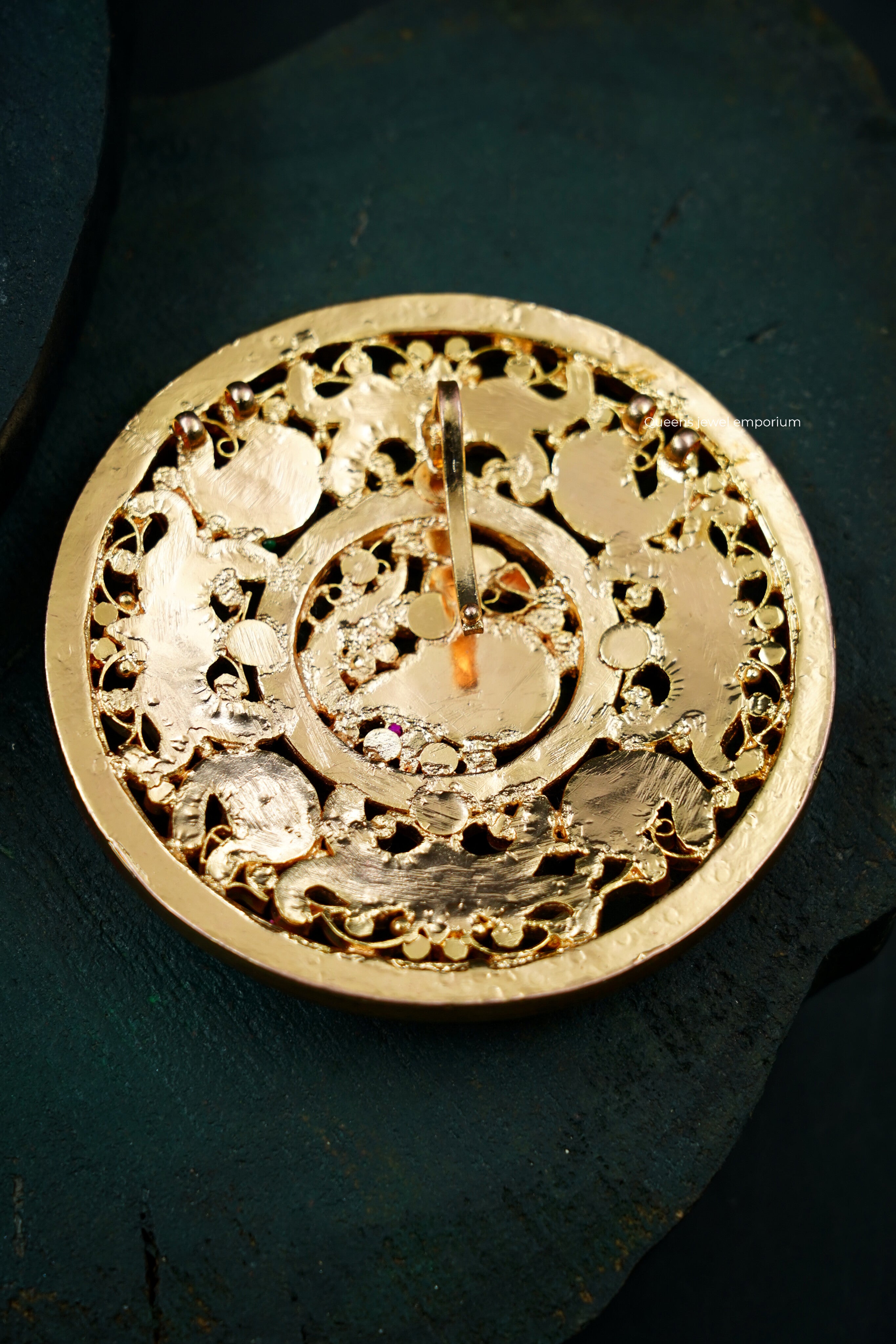 Viduliya Rakadai Pendant